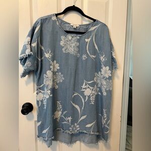 Tru Luxe Chambray Tunic size XL